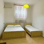 Drita's Bed and Breakfast 3*