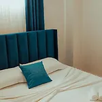 Drita's Bed and Breakfast Golem (Tirana)