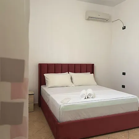 住宿加早餐酒店 Drita's